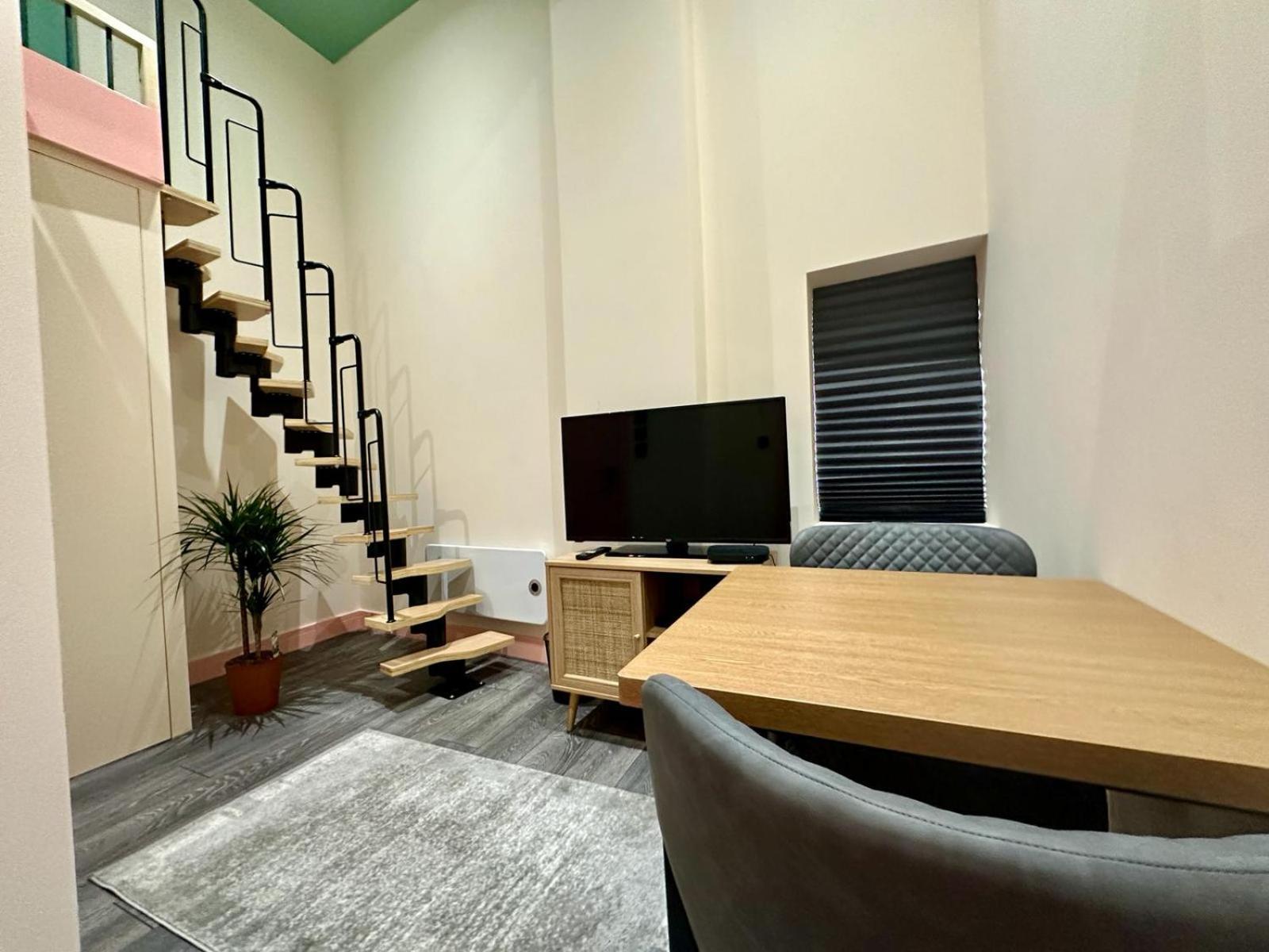 Cozy En-Suite Loft In Trendy Local London Eksteriør bilde