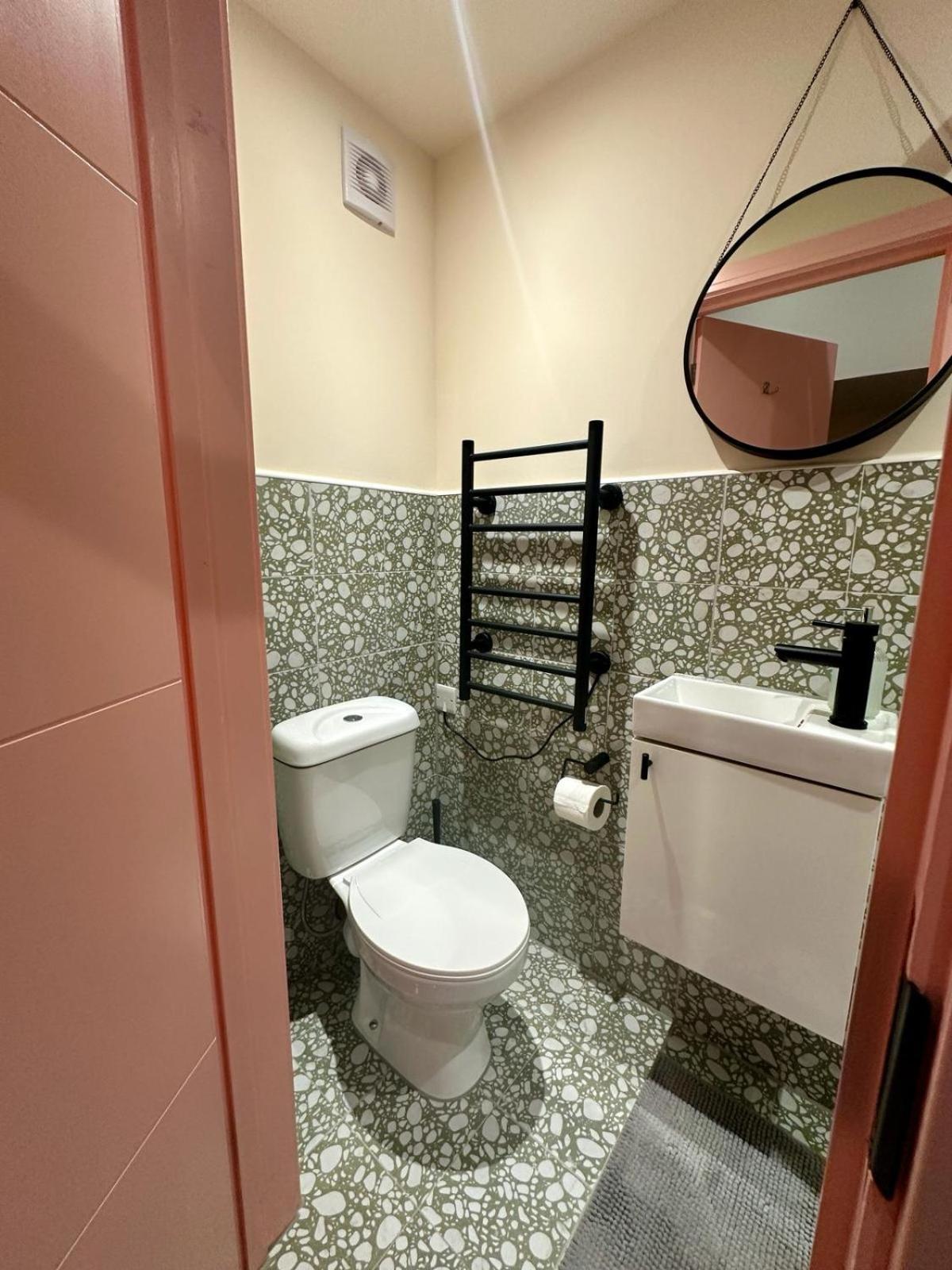 Cozy En-Suite Loft In Trendy Local London Eksteriør bilde